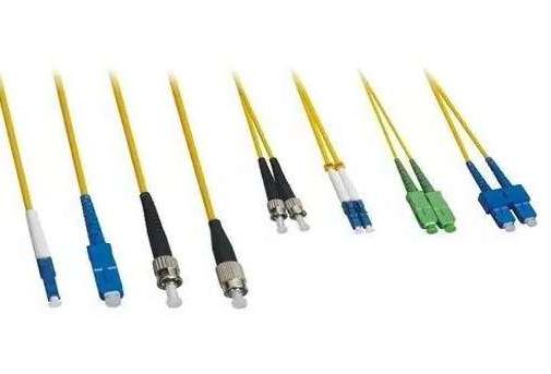 泰州市欧孚光缆厂家揭秘MPO光纤跳线结构有哪些